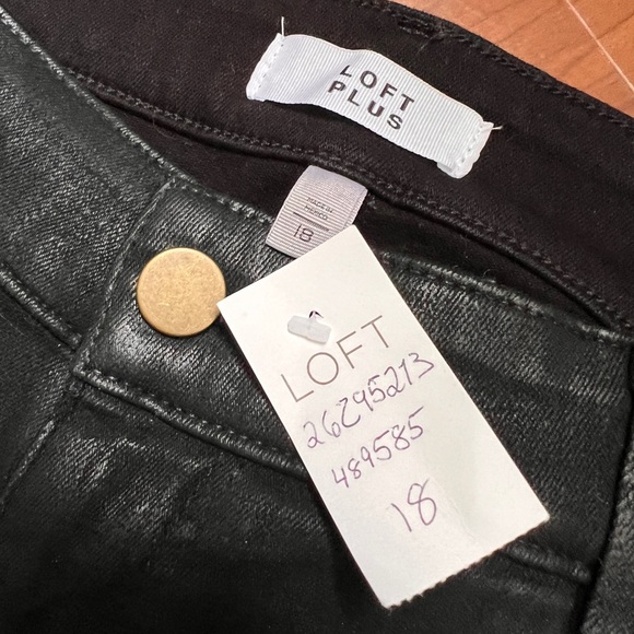 NWT Loft Plus Size 18 Shimmer slim pocket skinny jeans in Black - Picture 3 of 5